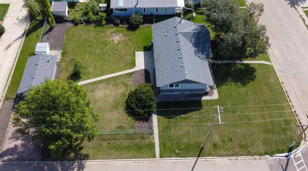 MLS® A2250012 - 5036 51 Avenue  in Irma Irma, Residential