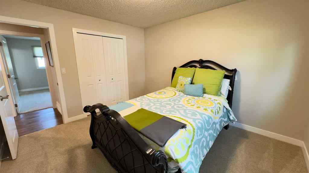 MLS® A2250012 - 5036 51 Avenue  in Irma Irma, Residential