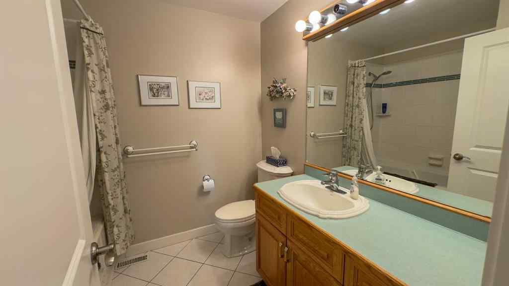 MLS® A2250012 - 5036 51 Avenue  in Irma Irma, Residential