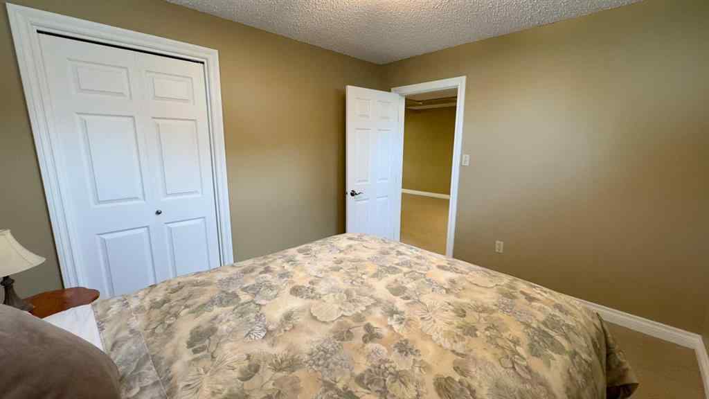 MLS® A2250012 - 5036 51 Avenue  in Irma Irma, Residential