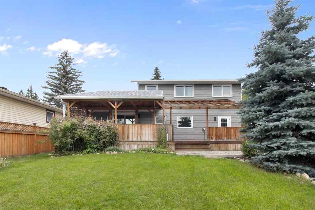 MLS® A2250015 - 472 Cedarille Crescent SW in Cedarbrae Calgary, Residential