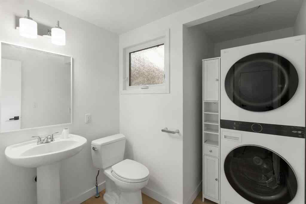 MLS® A2250015 - 472 Cedarille Crescent SW in Cedarbrae Calgary, Residential