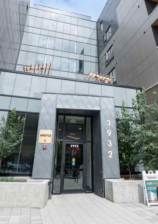 MLS® A2250018 - Unit #418 3932 University Avenue NW in University District Calgary, Residential