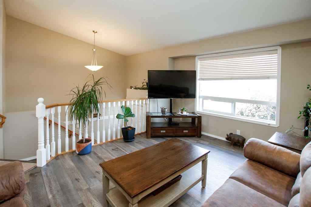 MLS® A2250029 - 13 Kenny Close  in Kentwood West Red Deer, Residential