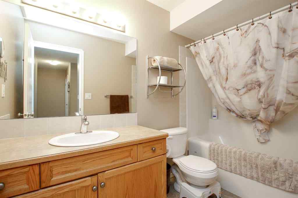 MLS® A2250029 - 13 Kenny Close  in Kentwood West Red Deer, Residential