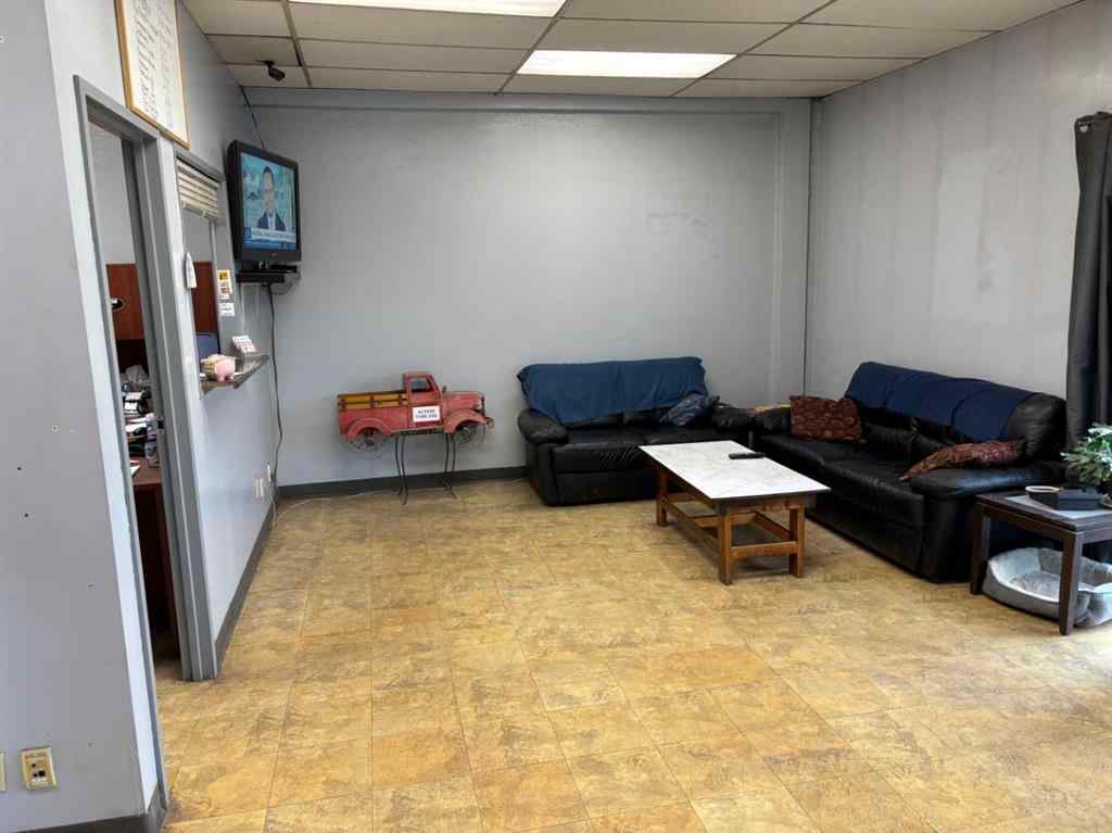 MLS® A2250031 - Unit #D 8240 31 Street SE in Foothills Calgary, Commercial