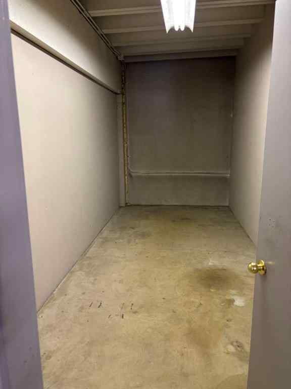 MLS® A2250031 - Unit #D 8240 31 Street SE in Foothills Calgary, Commercial