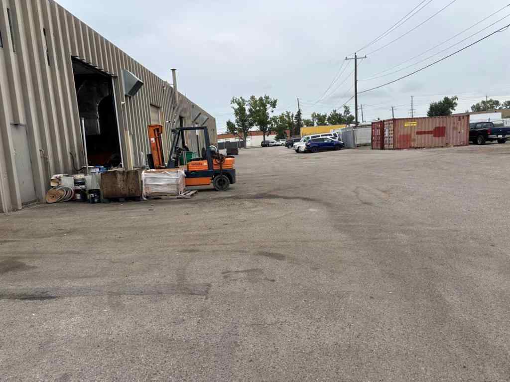 MLS® A2250031 - Unit #D 8240 31 Street SE in Foothills Calgary, Commercial