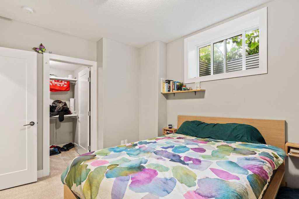 MLS® A2250035 - 2406 22 Street NW in Banff Trail Calgary, Residential