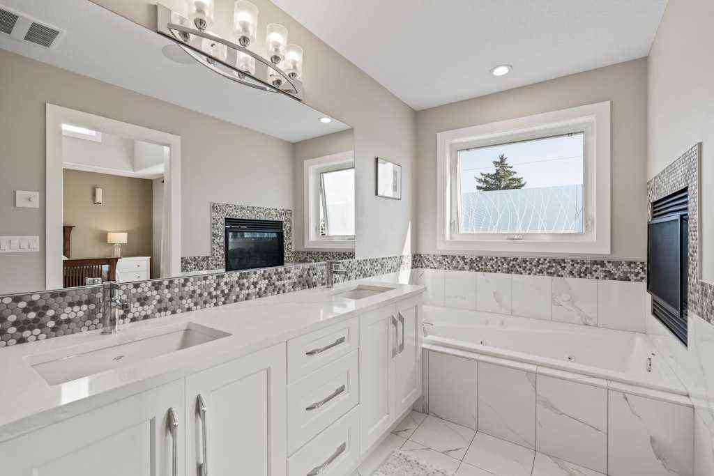 MLS® A2250035 - 2406 22 Street NW in Banff Trail Calgary, Residential