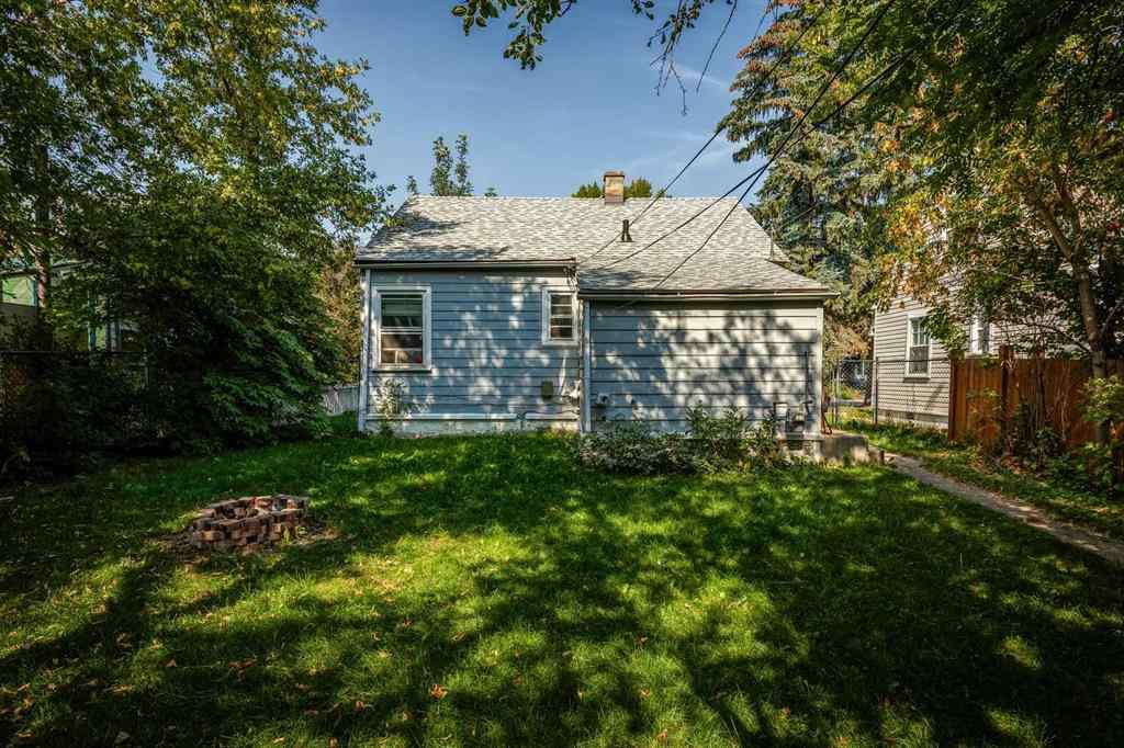 MLS® A2250036 - 1409 19 Avenue NW in Capitol Hill Calgary, Residential