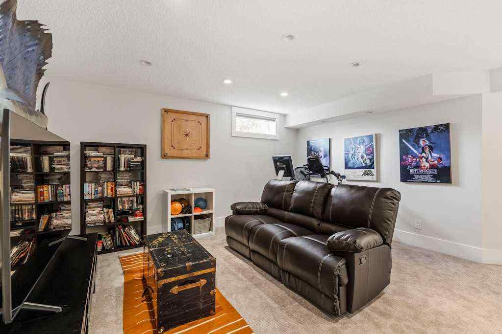 MLS® A2250041 - 410 Elbow Park Lane SW in Elbow Park Calgary, Residential