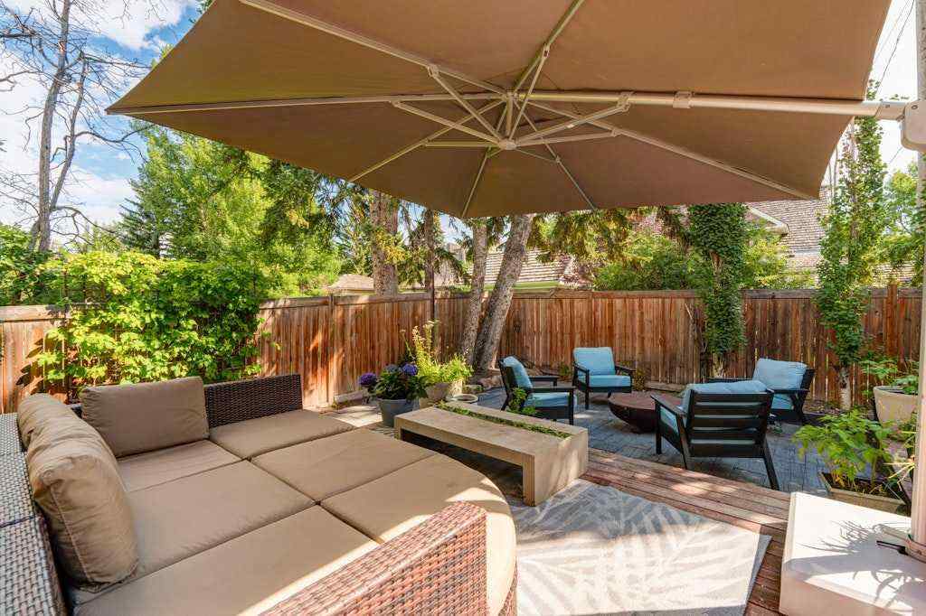 MLS® A2250041 - 410 Elbow Park Lane SW in Elbow Park Calgary, Residential