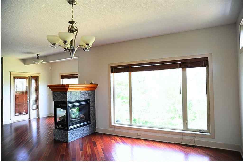 MLS® A2250042 - 31 Cougarstone Point SW in Cougar Ridge Calgary, Residential