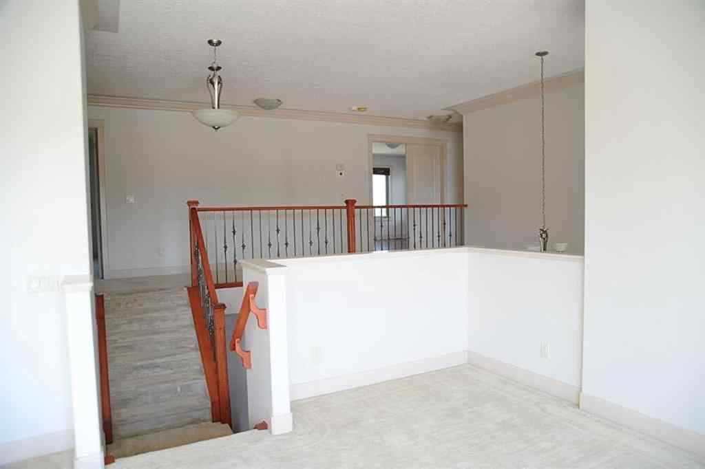 MLS® A2250042 - 31 Cougarstone Point SW in Cougar Ridge Calgary, Residential
