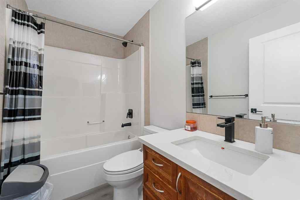 MLS® A2250043 - 280 Windermere Drive  in Westmere Chestermere, Residential
