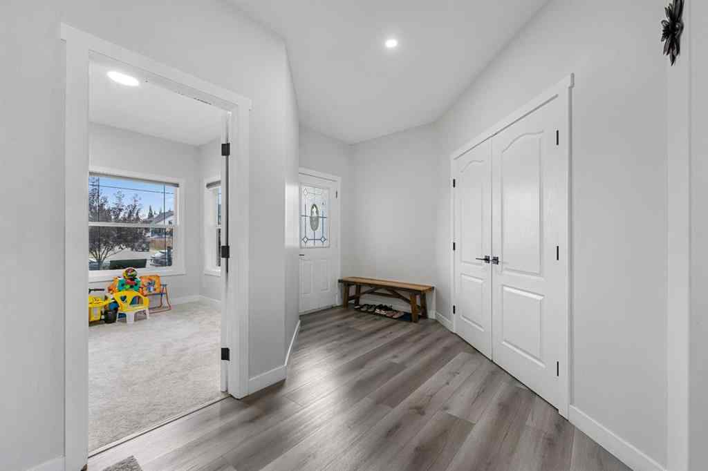 MLS® A2250043 - 280 Windermere Drive  in Westmere Chestermere, Residential