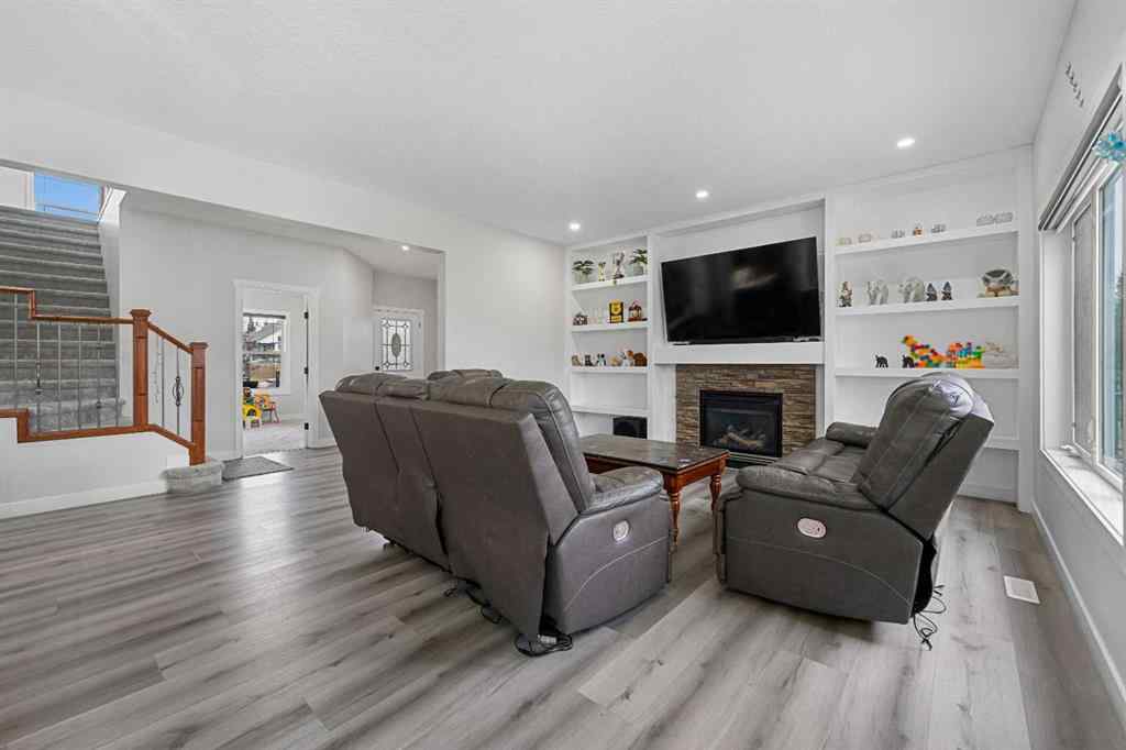 MLS® A2250043 - 280 Windermere Drive  in Westmere Chestermere, Residential