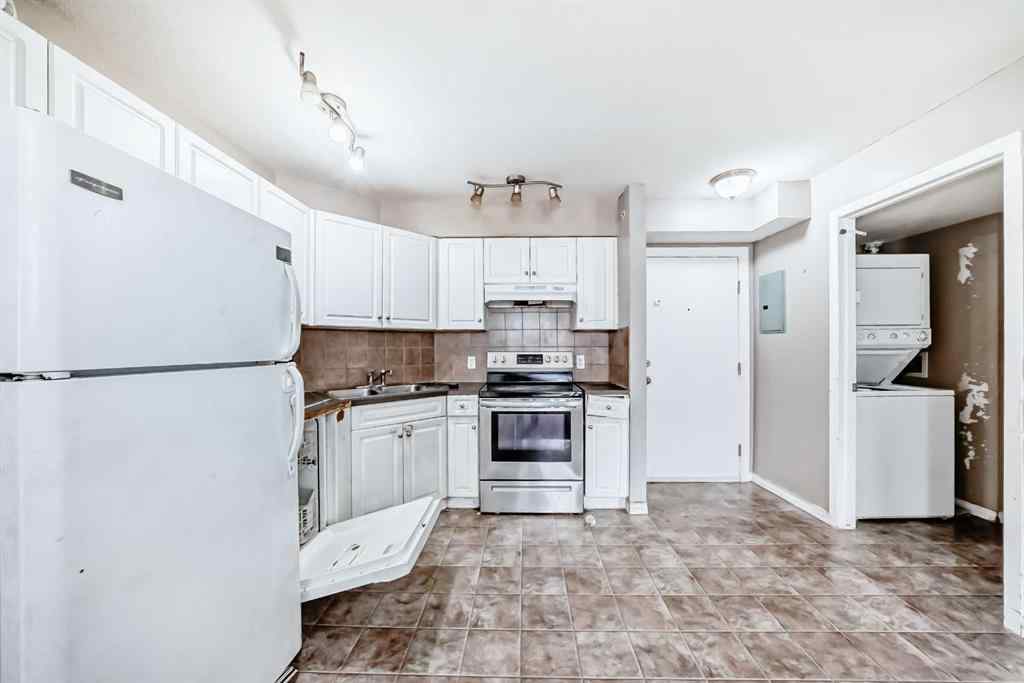 MLS® A2250049 - Unit #411 2000 Applevillage Court SE in Applewood Park Calgary, Residential