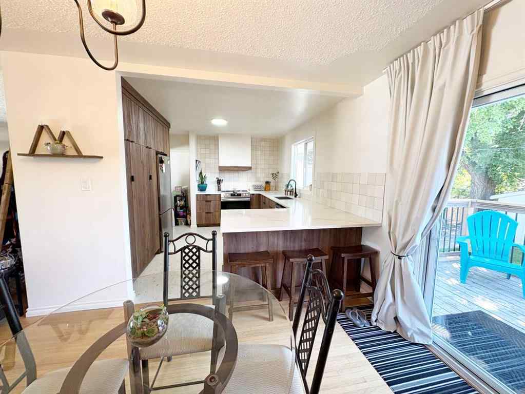 MLS® A2250050 - 1020 Fern Crescent S in Lakeview Lethbridge, Residential