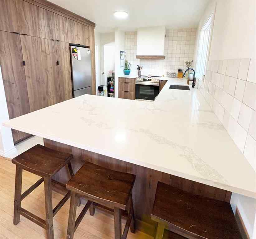 MLS® A2250050 - 1020 Fern Crescent S in Lakeview Lethbridge, Residential