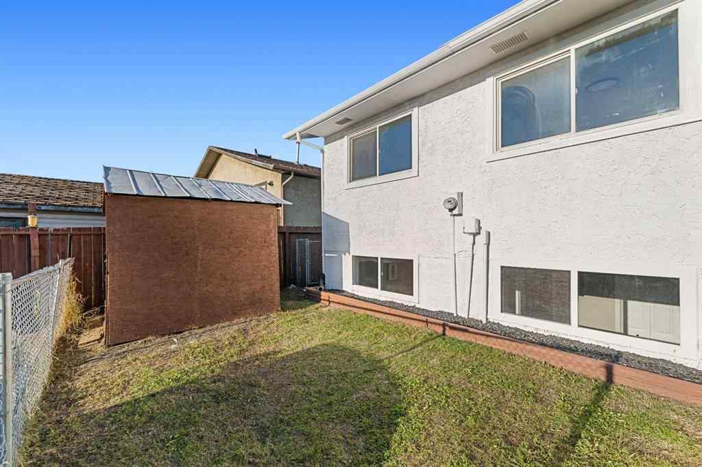 MLS® A2250051 - 152 Castlebrook Rise NE in Castleridge Calgary, Residential