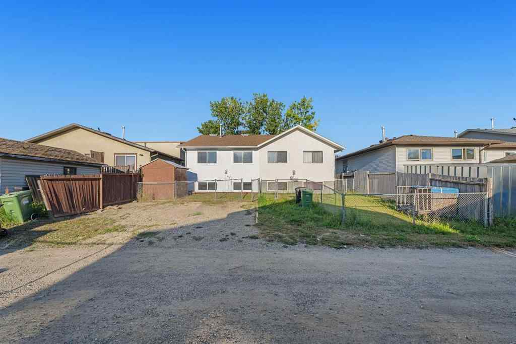 MLS® A2250051 - 152 Castlebrook Rise NE in Castleridge Calgary, Residential