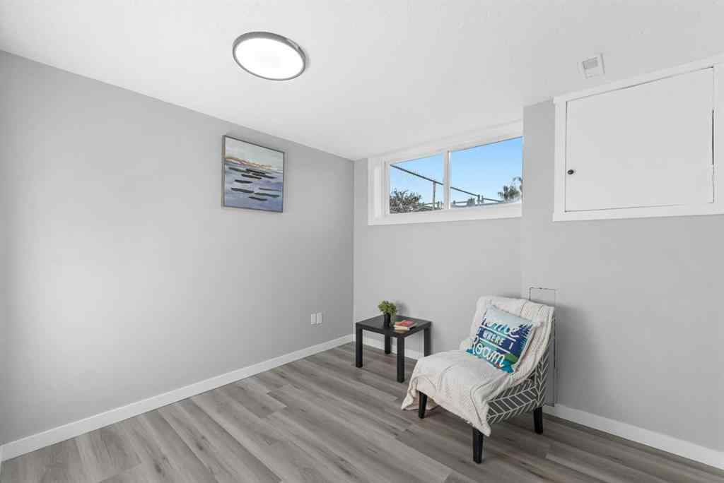 MLS® A2250051 - 152 Castlebrook Rise NE in Castleridge Calgary, Residential