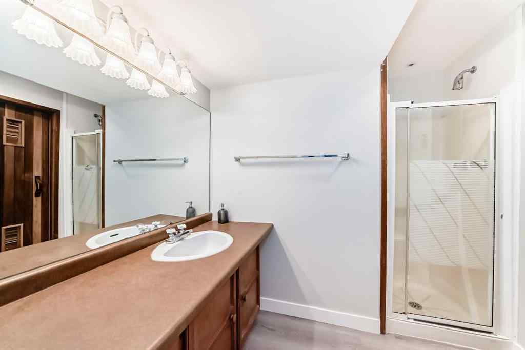 MLS® A2250055 - 3020 Palliser Drive SW in Oakridge Calgary, Residential