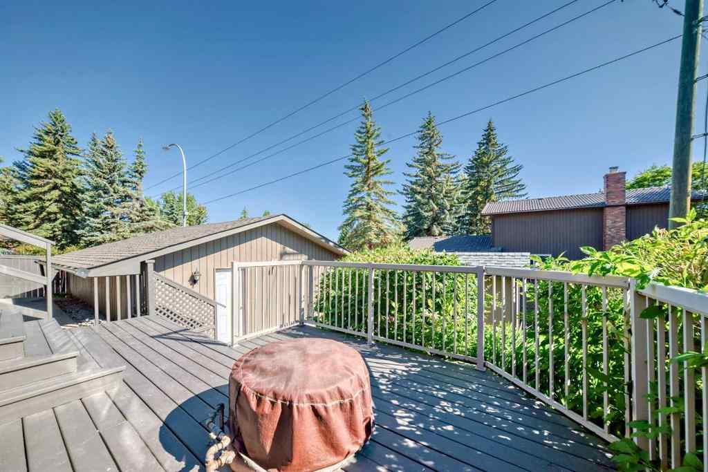 MLS® A2250055 - 3020 Palliser Drive SW in Oakridge Calgary, Residential