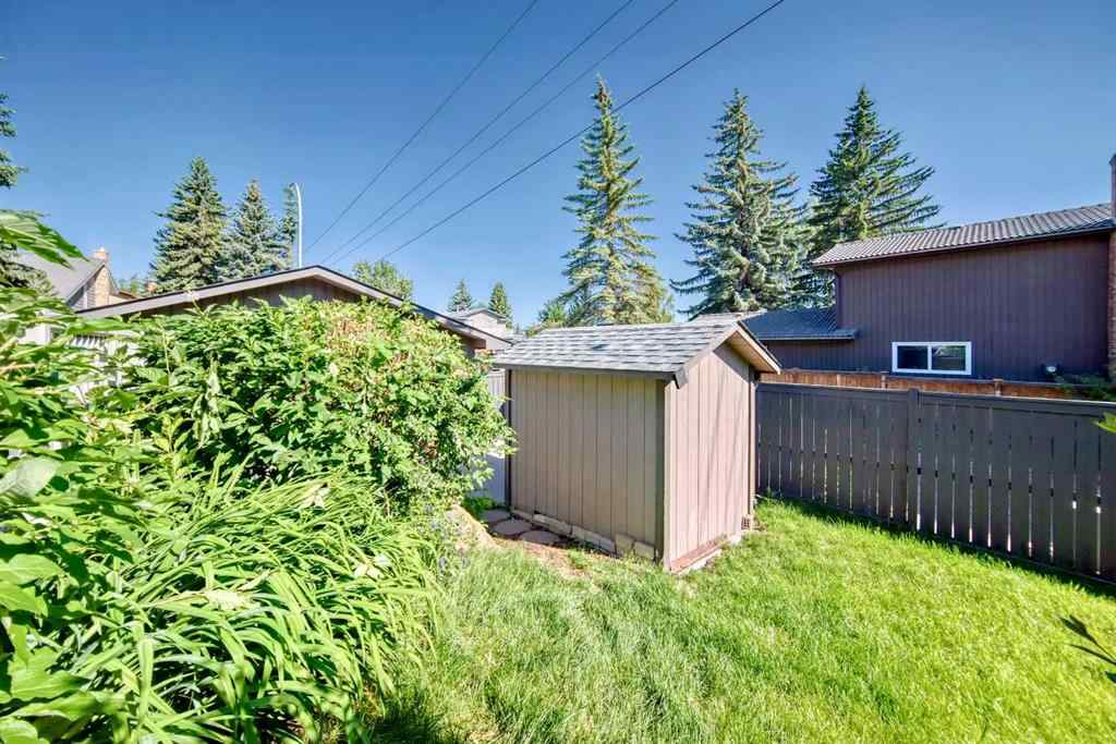 MLS® A2250055 - 3020 Palliser Drive SW in Oakridge Calgary, Residential