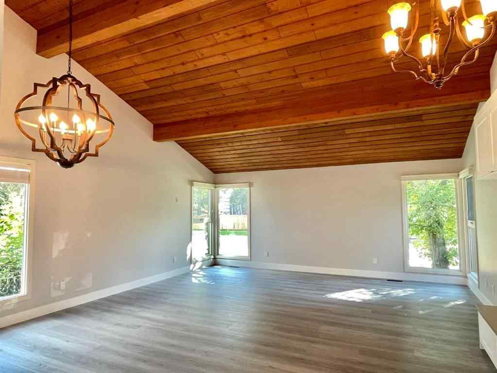 MLS® A2250055 - 3020 Palliser Drive SW in Oakridge Calgary, Residential
