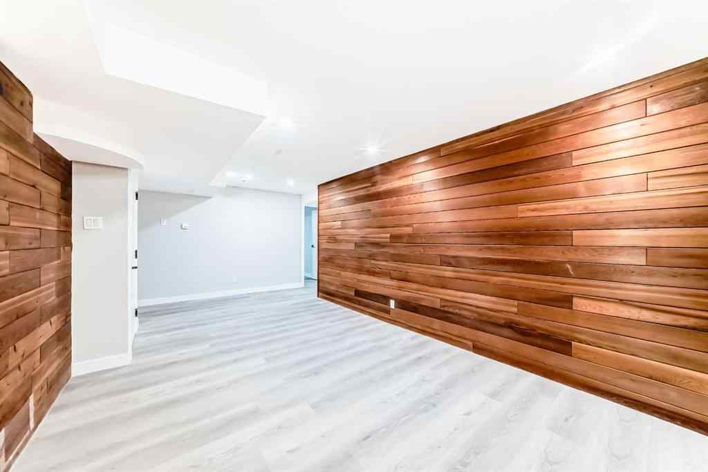 MLS® A2250055 - 3020 Palliser Drive SW in Oakridge Calgary, Residential