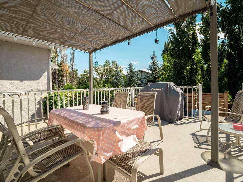 MLS® A2250065 - 102 Fairmont Garden Road S in Fairmont Lethbridge, Residential