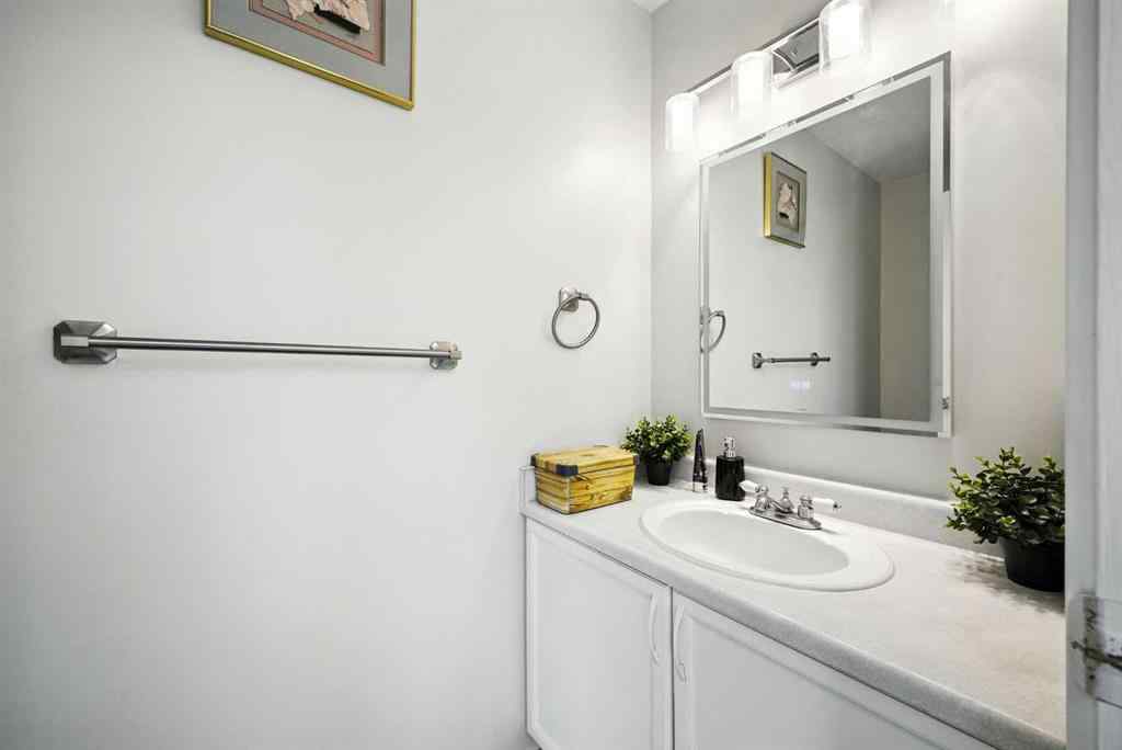MLS® A2250067 - 99 Erin Road SE in Erin Woods Calgary, Residential