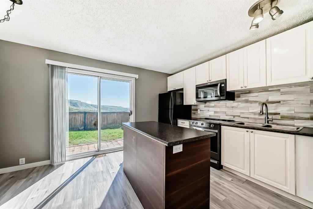 MLS® A2250072 - Unit #32 800 Bowcroft Place  in East End Cochrane, Residential