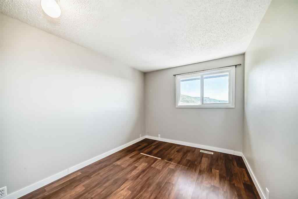 MLS® A2250072 - Unit #32 800 Bowcroft Place  in East End Cochrane, Residential