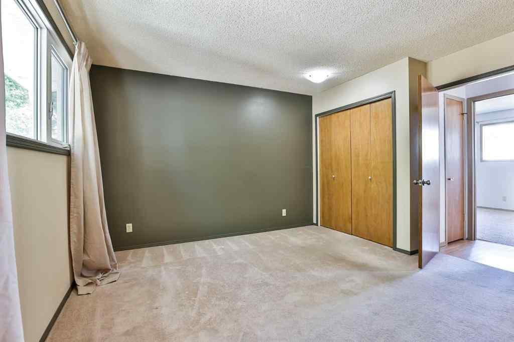 MLS® A2250075 - 1910 24 Avenue N in Winston Churchill Lethbridge, Residential