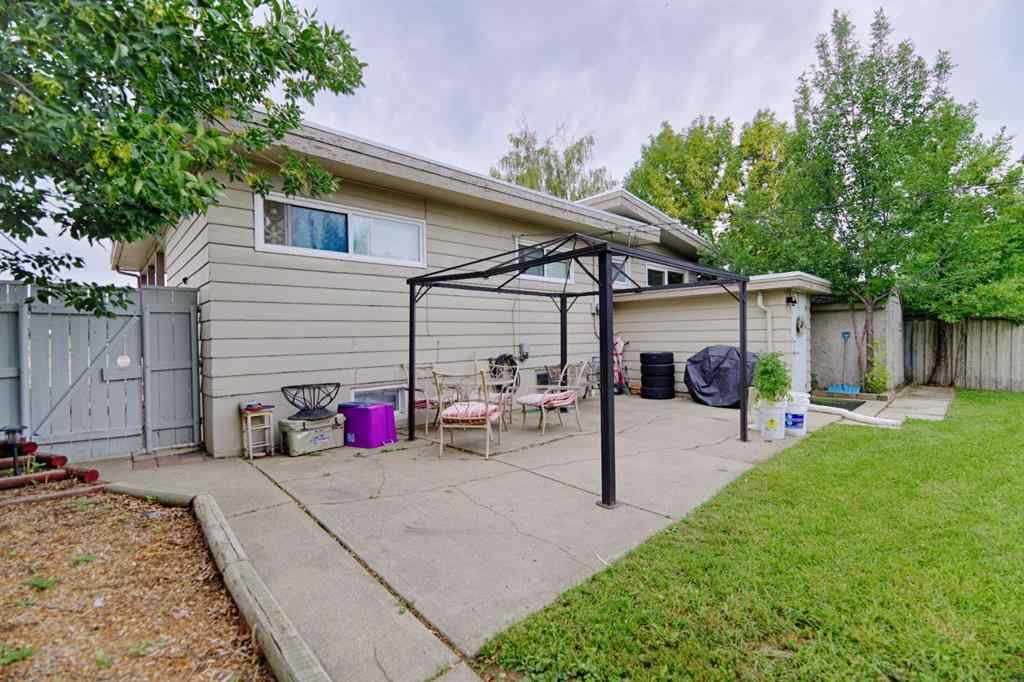MLS® A2250076 - 1141 Scenic Drive S in Fleetwood Lethbridge, Residential