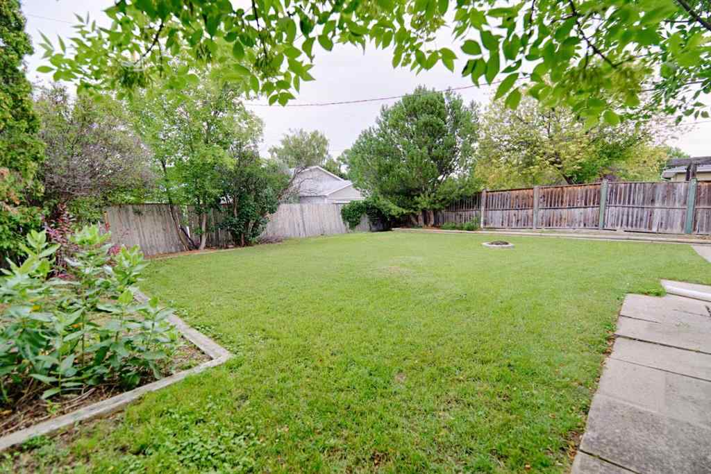 MLS® A2250076 - 1141 Scenic Drive S in Fleetwood Lethbridge, Residential