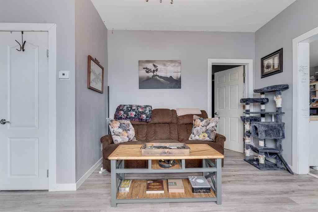 MLS® A2250078 - 110 Aberdeen Street  in NONE Blackie, Residential