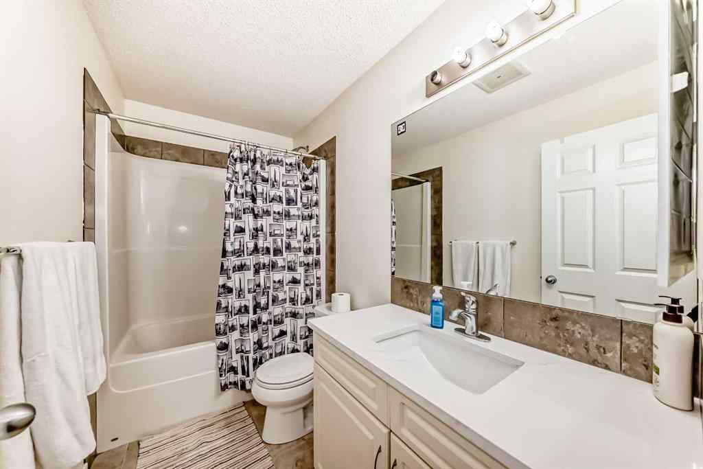 MLS® A2250080 - 1253 New Brighton Drive SE in New Brighton Calgary, Residential