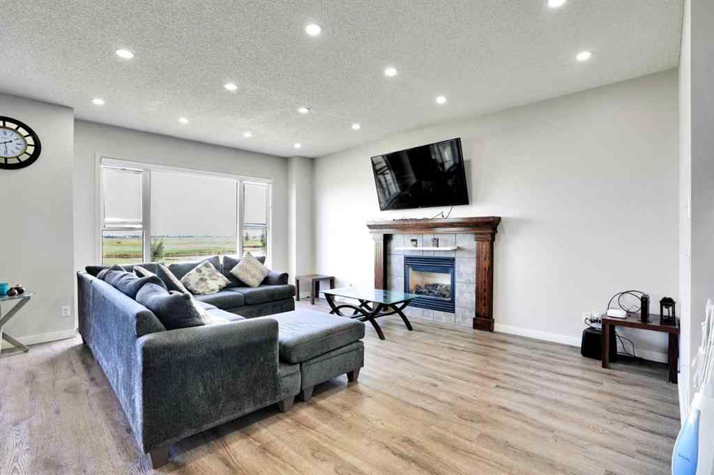 MLS® A2250086 - 85 Boulder Creek Manor SE in Boulder Creek Estates Langdon, Residential