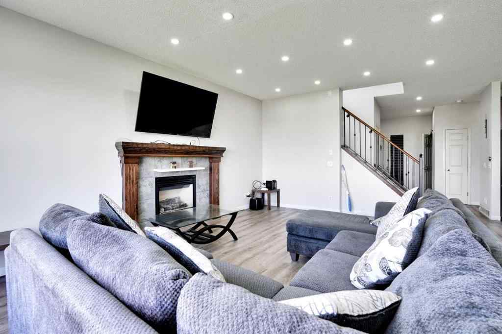 MLS® A2250086 - 85 Boulder Creek Manor SE in Boulder Creek Estates Langdon, Residential
