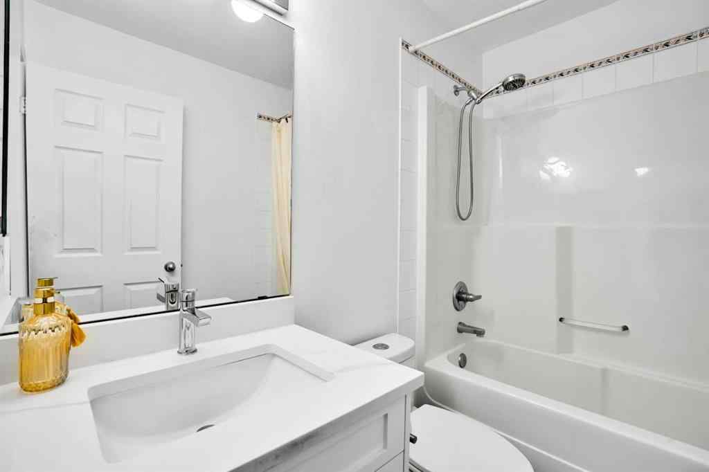 MLS® A2250090 - 73 Elkton Way SW in Springbank Hill Calgary, Residential