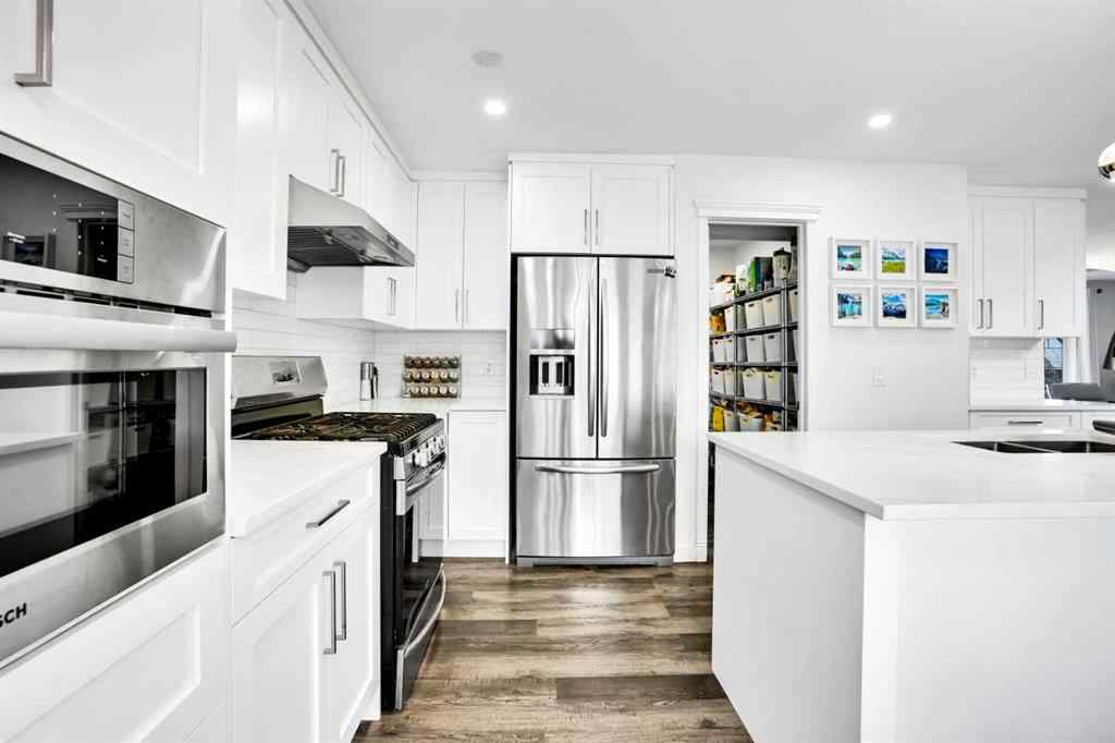 MLS® A2250090 - 73 Elkton Way SW in Springbank Hill Calgary, Residential