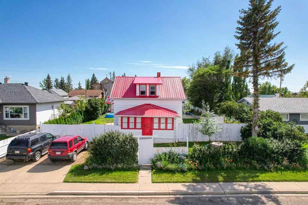 MLS® A2250092 - 315 Devilder Avenue E in NONE Trochu, Residential