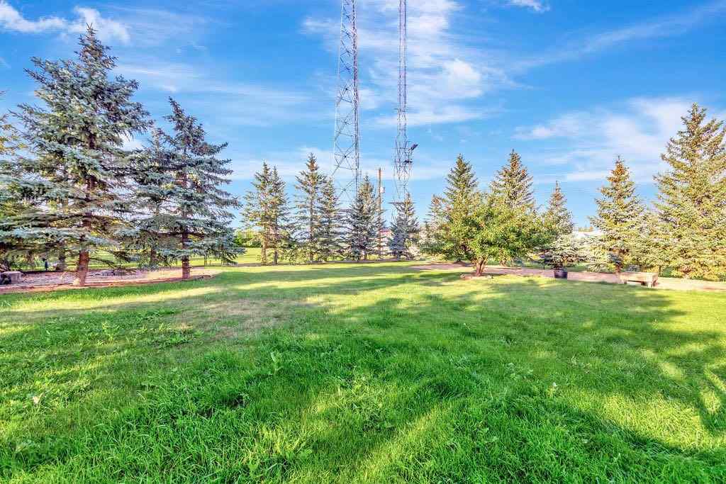 MLS® A2250104 - 410 McConnell Drive   in NONE Maidstone, Residential