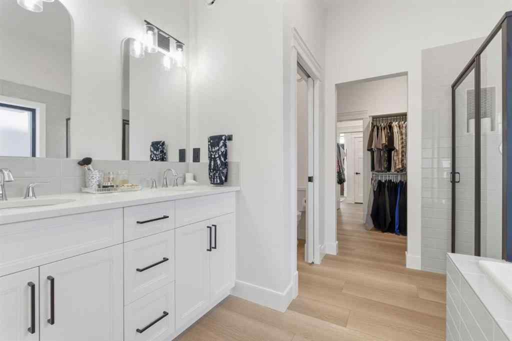 MLS® A2250106 - 352 Coopersfield Rise SW in Coopers Crossing Airdrie, Residential