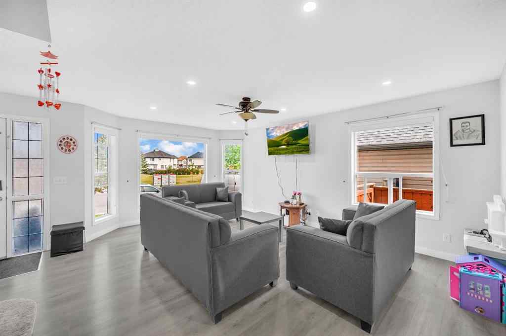 MLS® A2250112 - 14 Tarington Place NE in Taradale Calgary, Residential